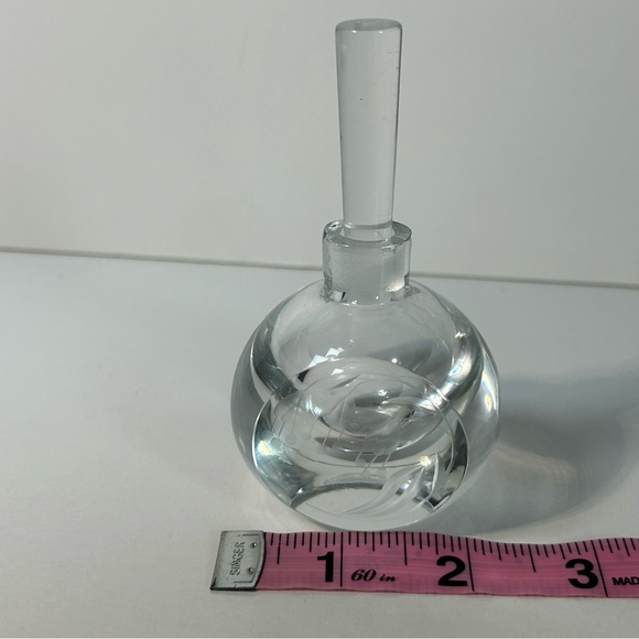 Orrefors Crystal Flowers Perfume Bottle Floral Design with Stopper Vintage - Picture 5 of 8